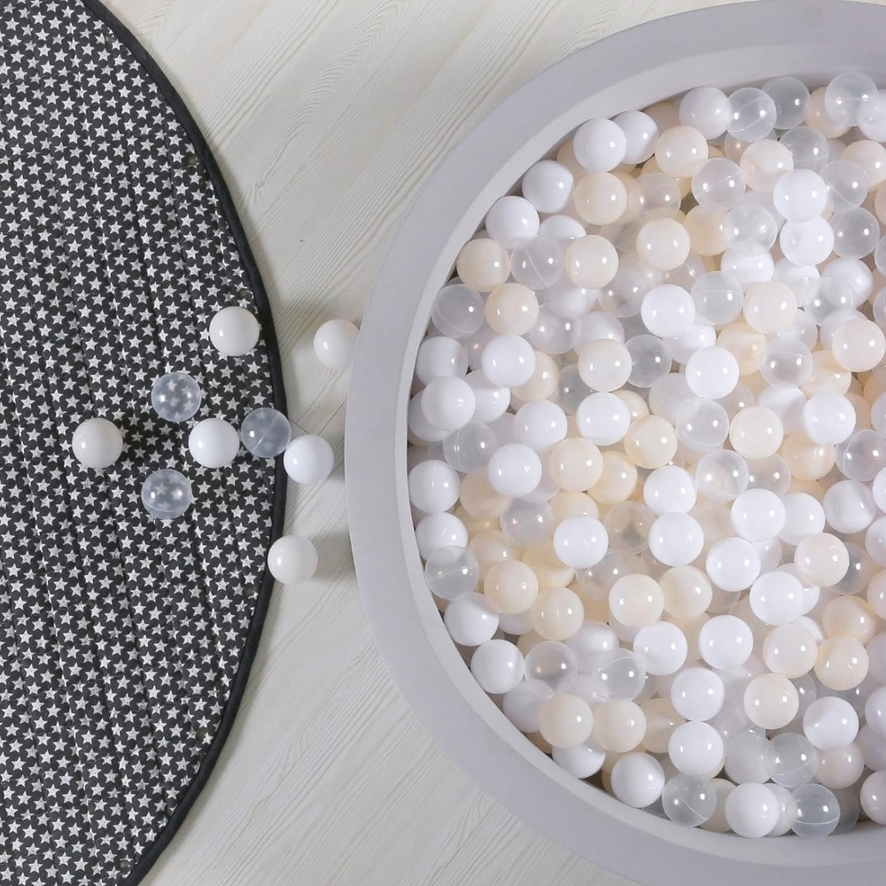 Neutral Ball Pit  - White, Cream & Clear Play Balls